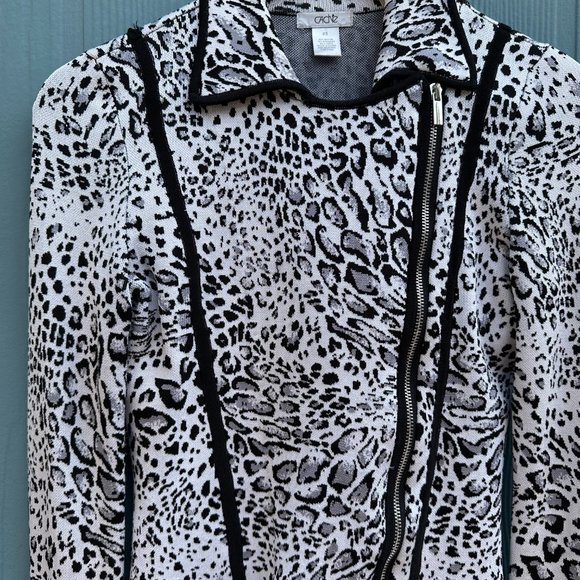 Cache White Leopard 2-Piece Suit - Picture 4 of 16